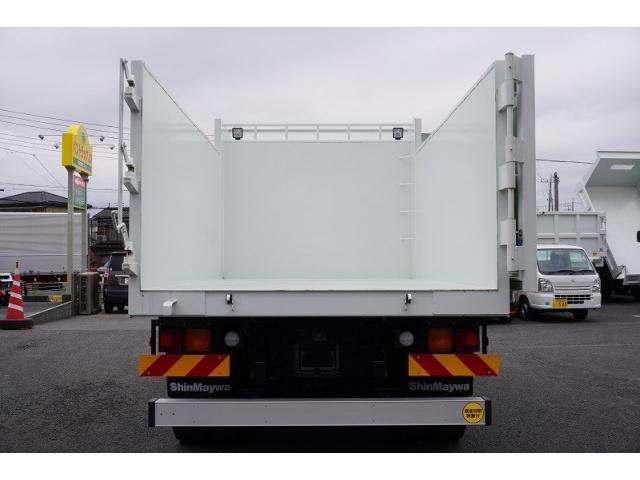 MITSUBISHI FUSOU FIGHTER 2024 Image 31