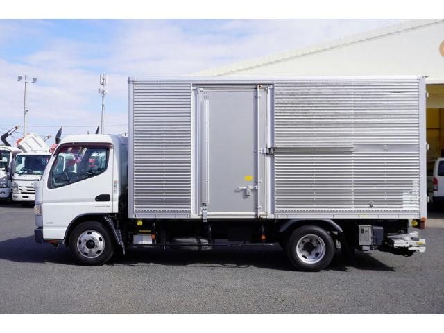 MITSUBISHI CANTER 2019 Image 31