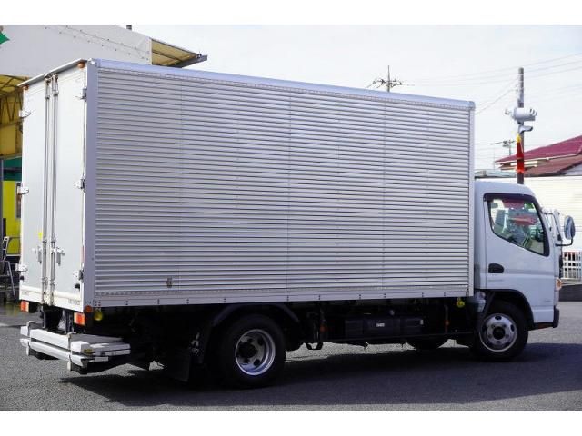 MITSUBISHI CANTER 2019 Image 31