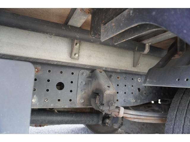 MITSUBISHI CANTER 2019 Image 31