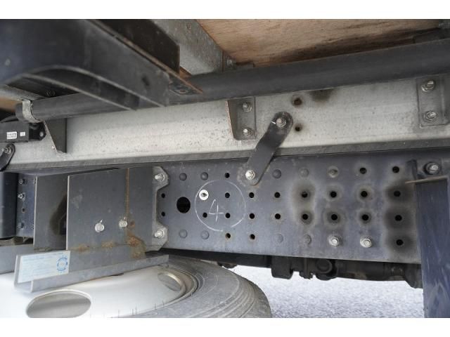 MITSUBISHI CANTER 2019 Image 31