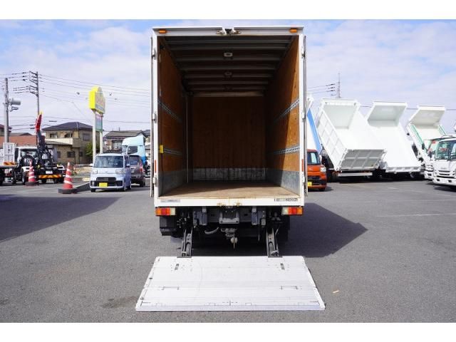 MITSUBISHI CANTER 2019 Image 31