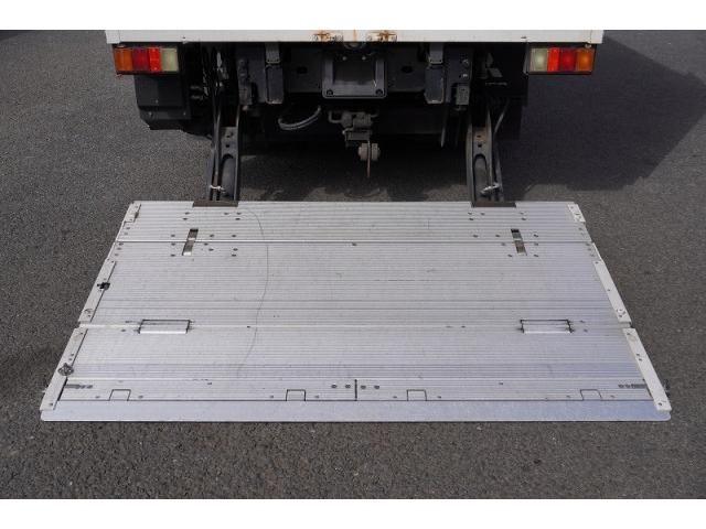 MITSUBISHI CANTER 2019 Image 31