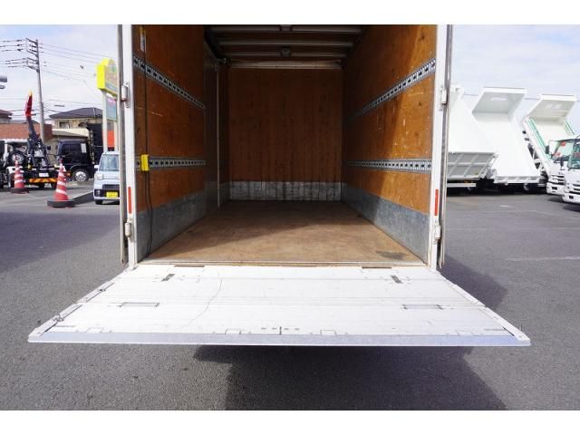 MITSUBISHI CANTER 2019 Image 31