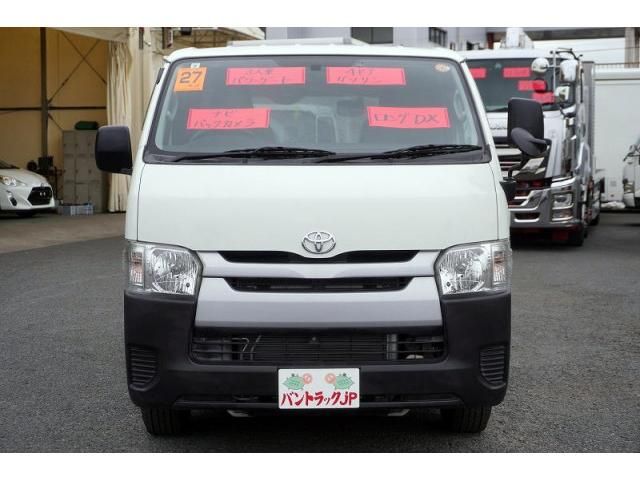 TOYOTA HIACE VAN 1.25T 2WD 2015 Image 31