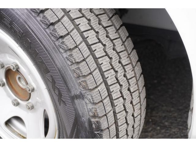 TOYOTA HIACE VAN 1.25T 2WD 2015 Image 31