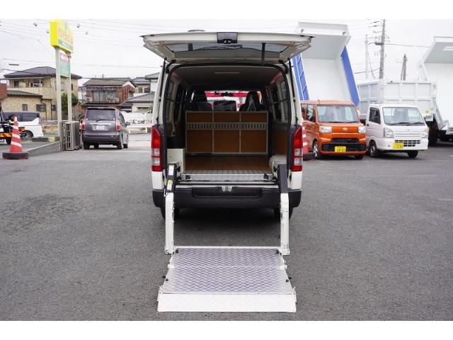 TOYOTA HIACE VAN 1.25T 2WD 2015 Image 31