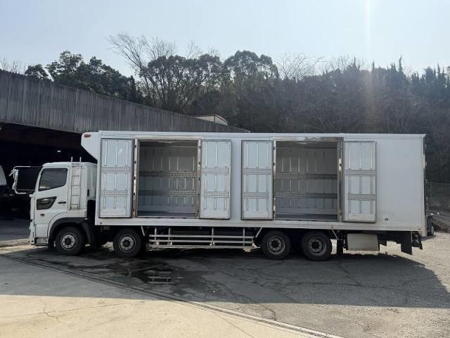 HINO PROFIA 2019 Image 31