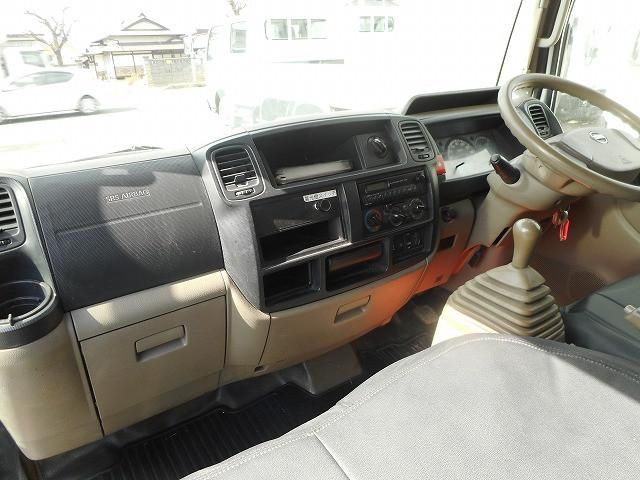 NISSAN ATLAS 2015 Image 31