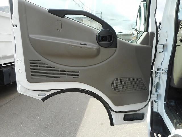 NISSAN ATLAS 2015 Image 31