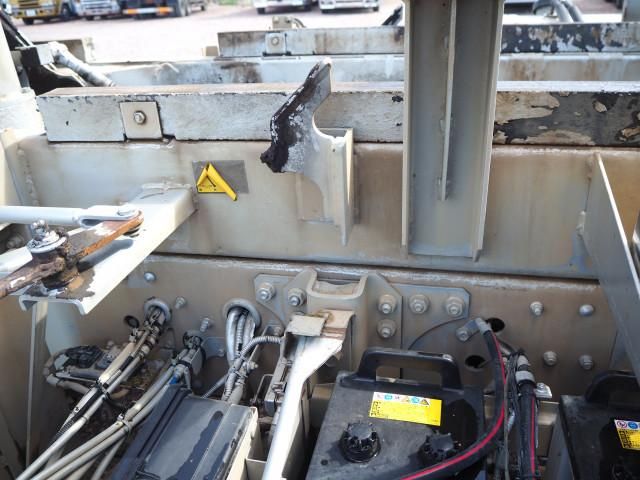 MITSUBISHI FUSOU SUPER GREAT 2013 Image 31