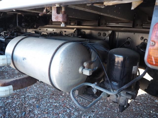 MITSUBISHI FUSOU SUPER GREAT 2011 Image 31