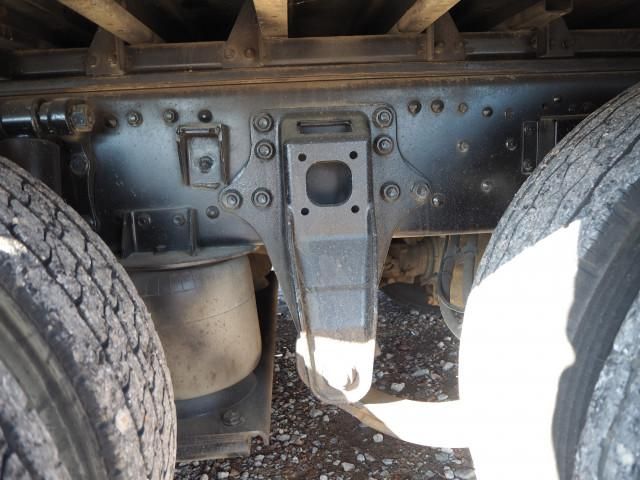 MITSUBISHI FUSOU SUPER GREAT 2011 Image 31