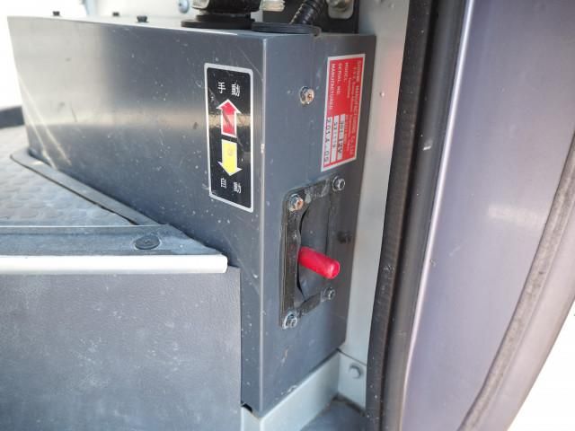 NISSAN CIVILIAN 2014 Image 31