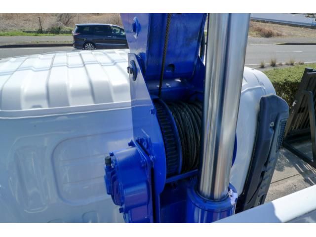 ISUZU ELF 2018 Image 31