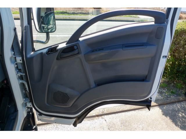 ISUZU ELF 2018 Image 31