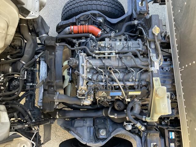 MITSUBISHI CANTER 2015 Image 31