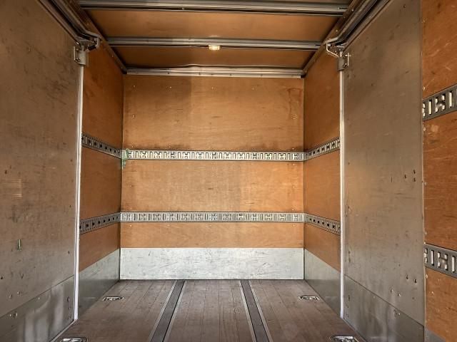 MITSUBISHI CANTER 2015 Image 31