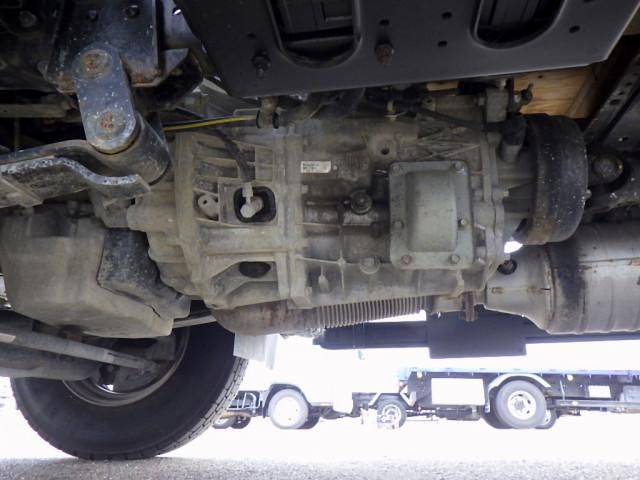 MITSUBISHI CANTER 2018 Image 31