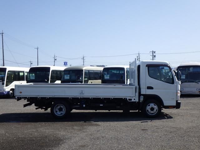 MITSUBISHI CANTER 2018 Image 31