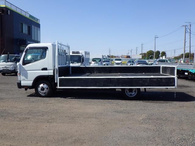 MITSUBISHI CANTER 2018 Image 31