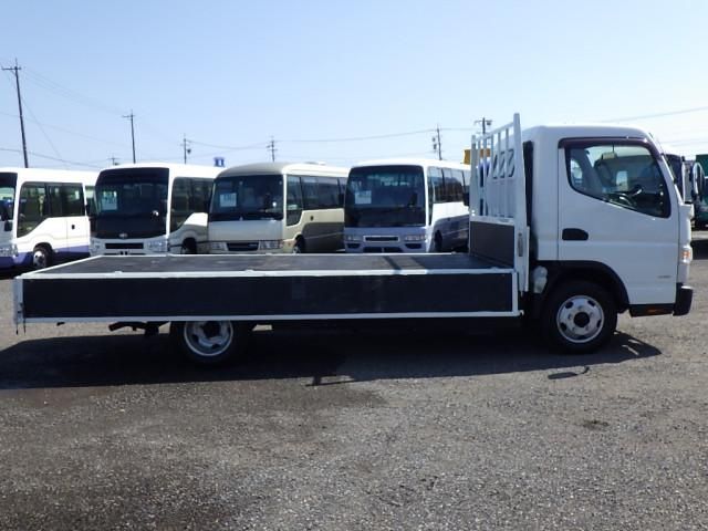 MITSUBISHI CANTER 2018 Image 31