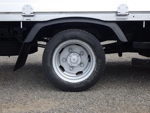 HINO DUTRO 2017 Image 31