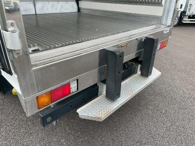 HINO DUTRO 2015 Image 31