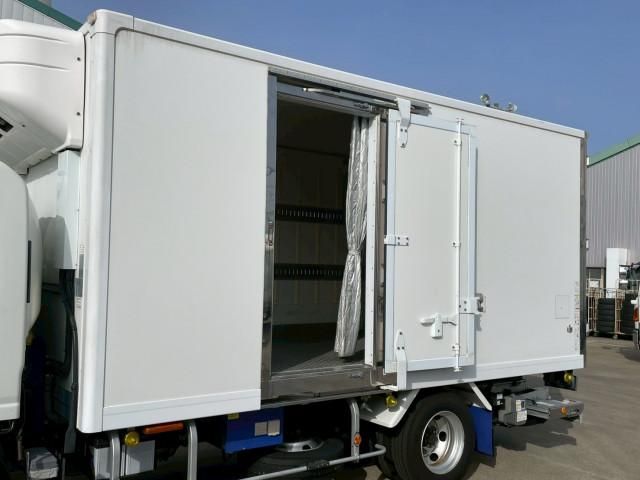 ISUZU ELF 2018 Image 31