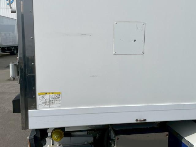 ISUZU ELF 2018 Image 31