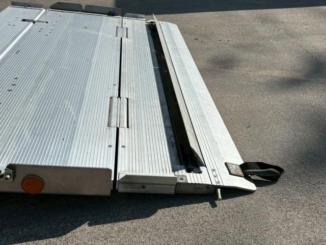 ISUZU ELF 2018 Image 31