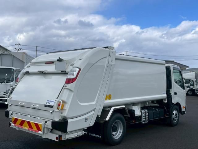 HINO DUTRO 2025 Image 31