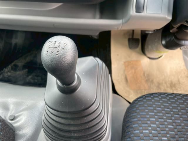 HINO DUTRO 2025 Image 31