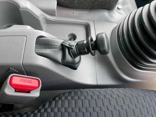 HINO DUTRO 2025 Image 31