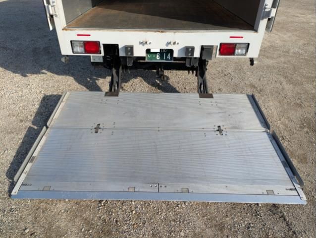 ISUZU FORWARD 2023 Image 31