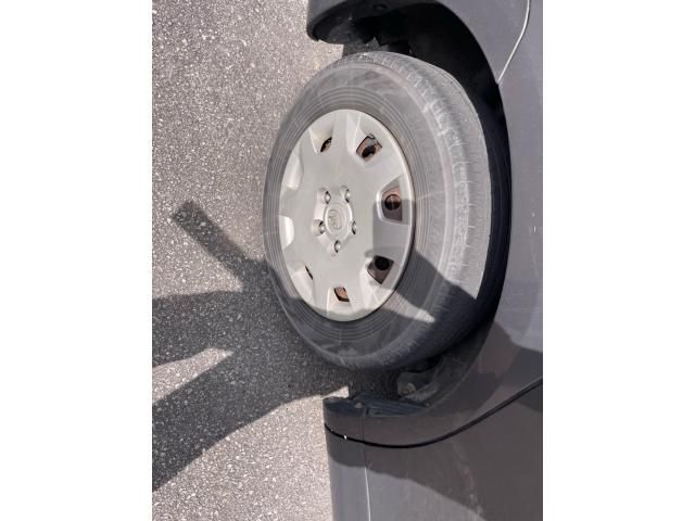 TOYOTA NOAH 2010 Image 31