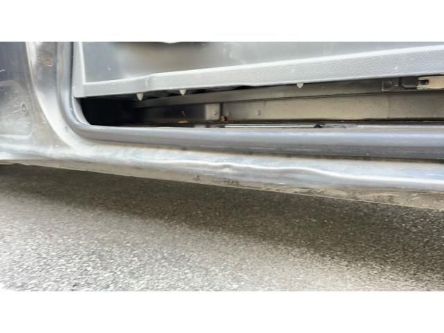 TOYOTA NOAH 2010 Image 31