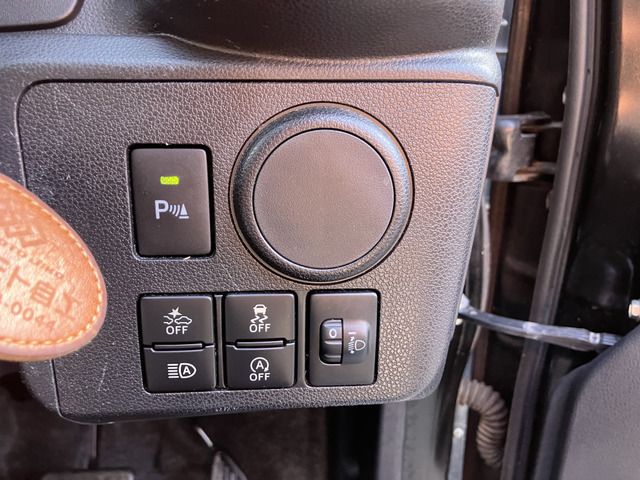 DAIHATSU MIRA E:S 2017 Image 31