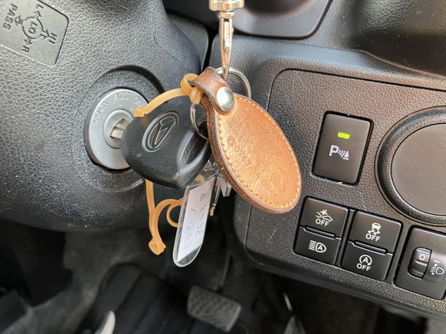 DAIHATSU MIRA E:S 2017 Image 31