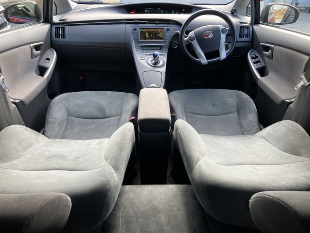 TOYOTA PRIUS 2011 Image 31