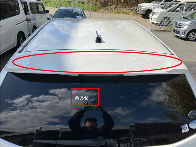 TOYOTA PRIUS ALPHA 2011 Image 31