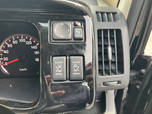 NISSAN SERENA  WG 2010 Image 31