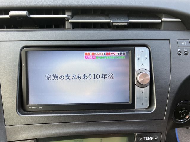 TOYOTA PRIUS 2011 Image 31