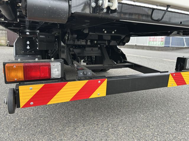 HINO DUTRO 2025 Image 31