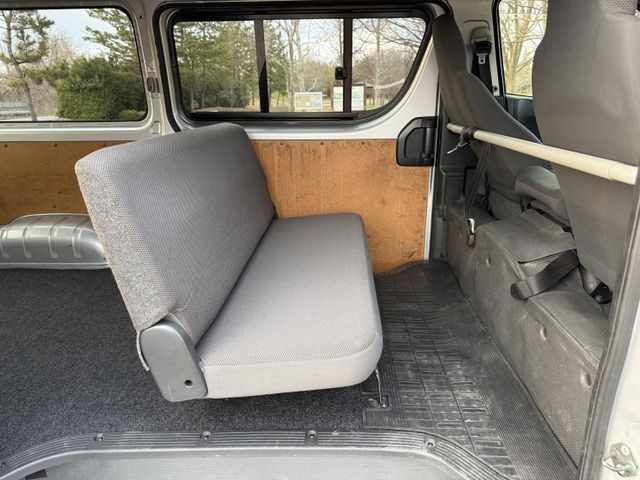 TOYOTA HIACE VAN 4WD 2012 Image 31