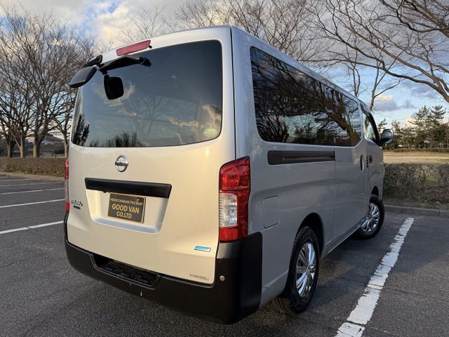 NISSAN NV350 CARAVAN 4WD 2013 Image 31