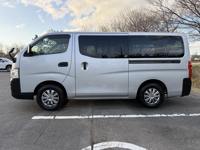 NISSAN NV350 CARAVAN 4WD 2013 Image 31