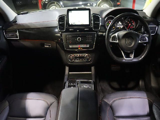 MERCEDES BENZ GLE CL 2018 Image 31