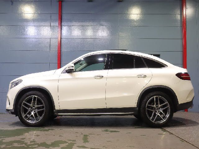 MERCEDES BENZ GLE CL 2018 Image 31