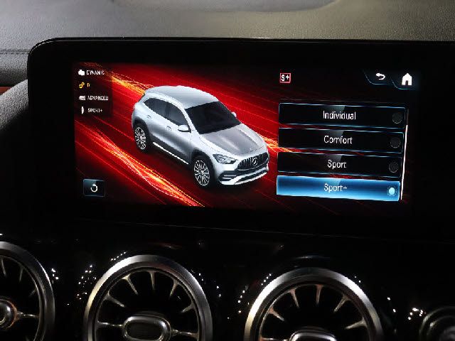 MERCEDES BENZ MERCEDES AMG GLA CLA 2021 Image 31